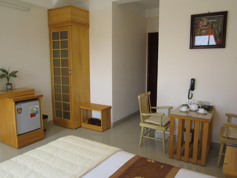 Nhiet Doi Hotel Туїхоа Екстер'єр фото