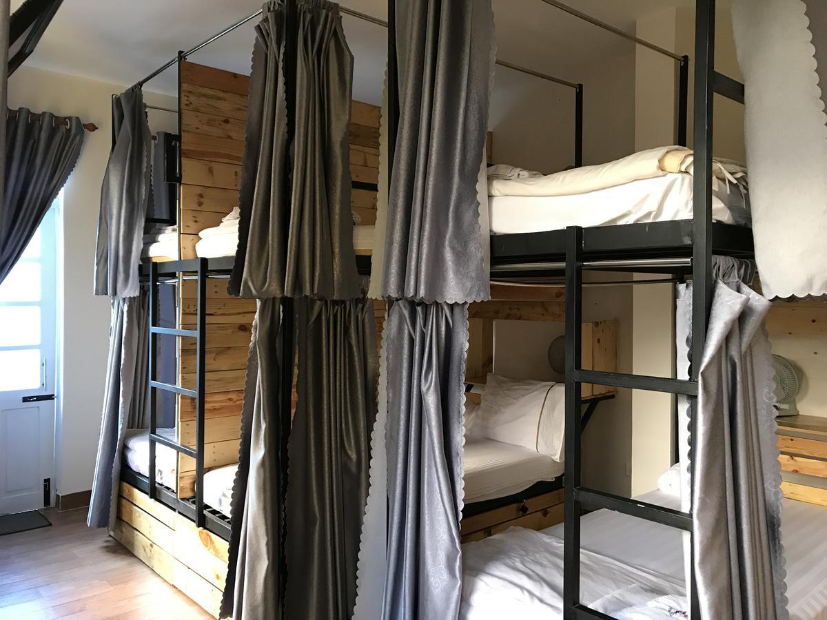 Nhiet Doi Hotel Туїхоа Екстер'єр фото