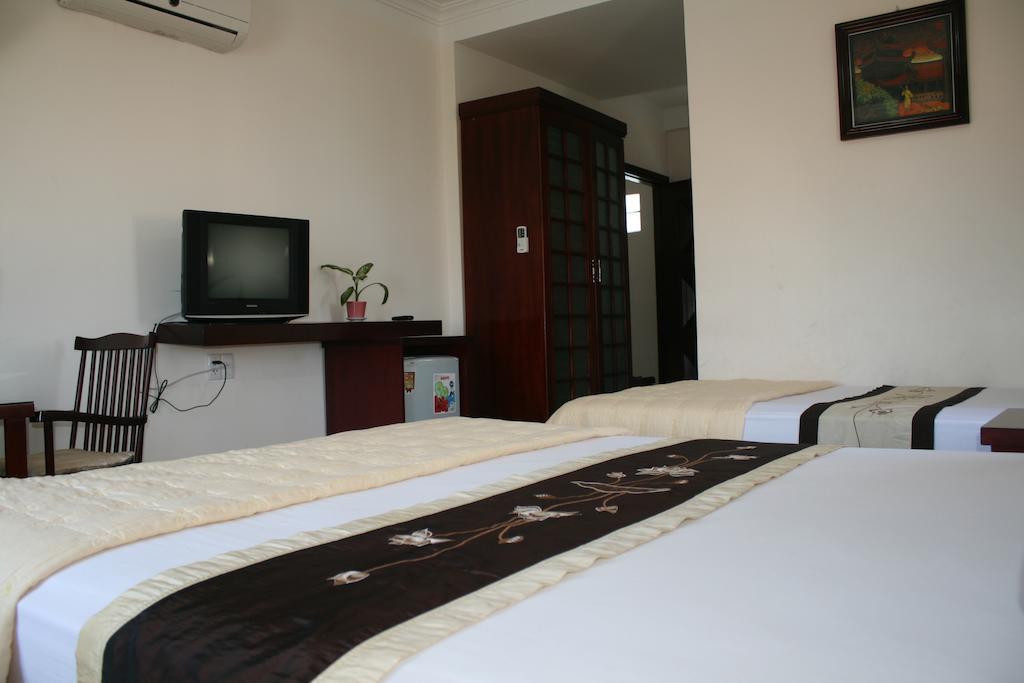 Nhiet Doi Hotel Туїхоа Екстер'єр фото